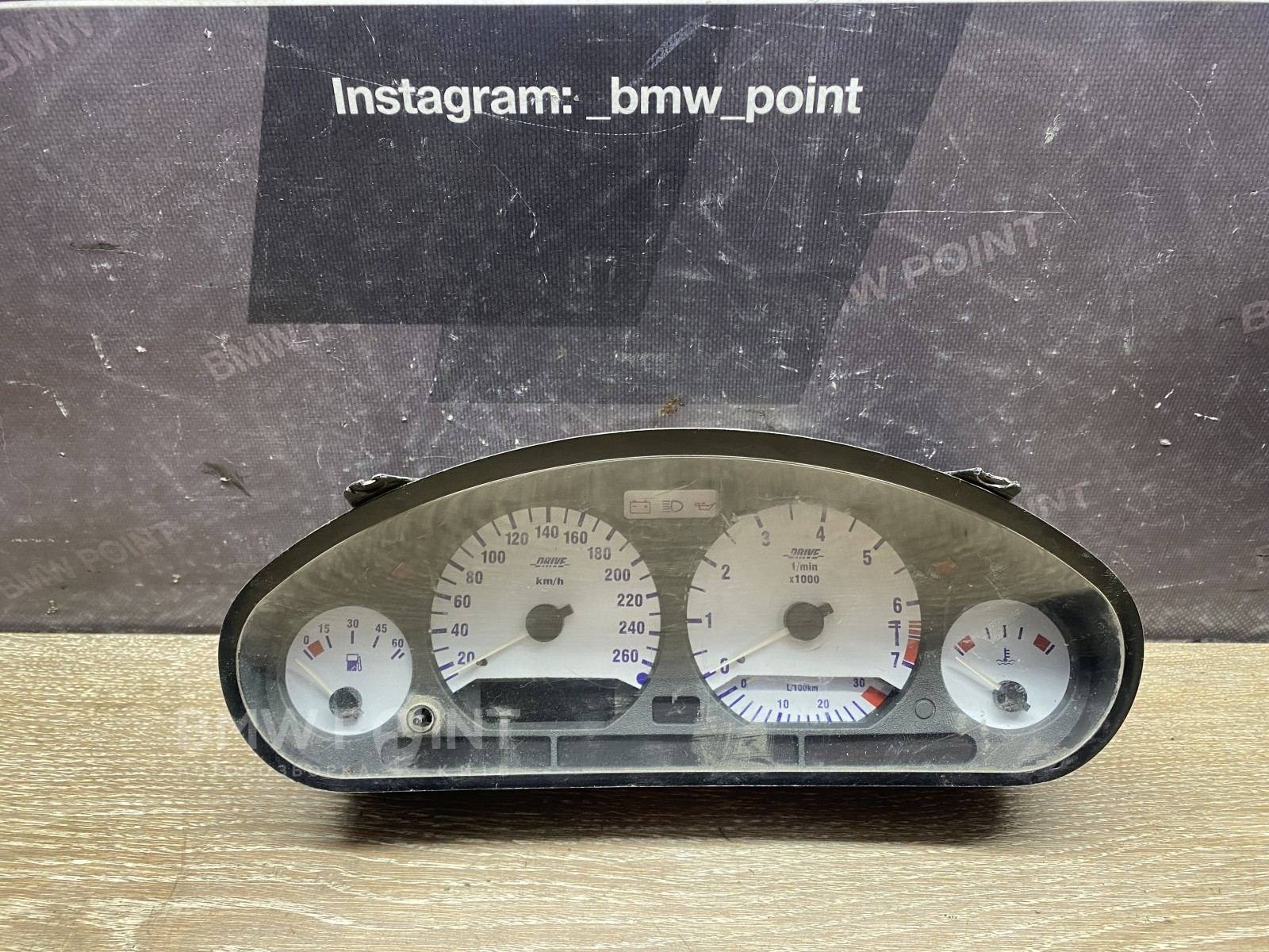 Панель приладів BMW E36 (МКПП) бензин VDO